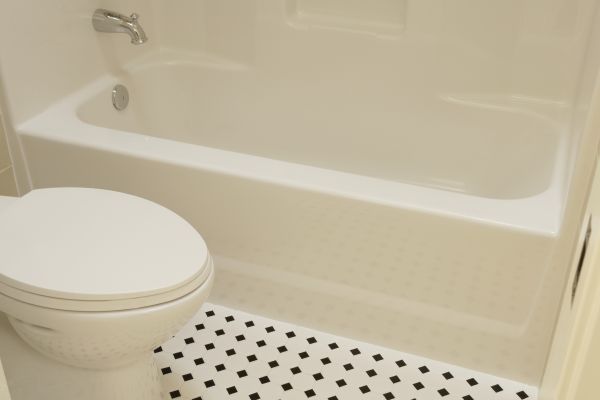 Fiberglass Tub Replacement in Troy